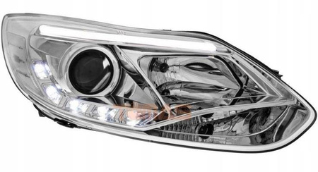 Ford Focus MK3 LED-strålkastare med rör