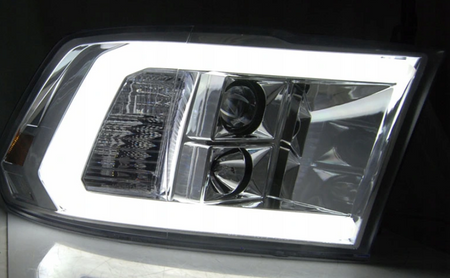Tube Light kromade strålkastare för Dodge Ram 09-18