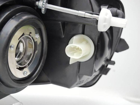 Strålkastare höger svart för Opel Astra G 97-04