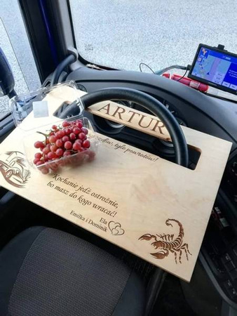 Rattbord Mercedes Sprinter från 2020 - trä