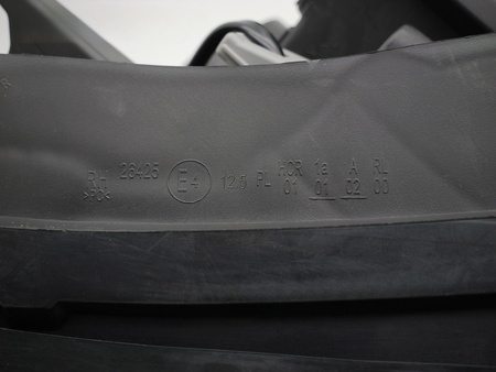 Lampa höger reflektor svart för Opel Mokka 12-16