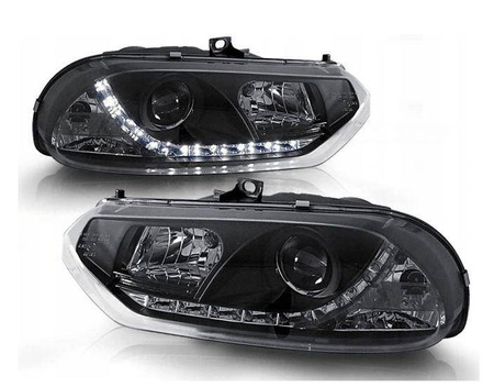 Strålkastare Alfa Romeo 156 97-03 dagsljus svart !