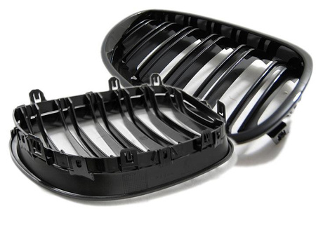 GRILL (NJURAR) BMW E60 E61 03-10 BLANK SVART