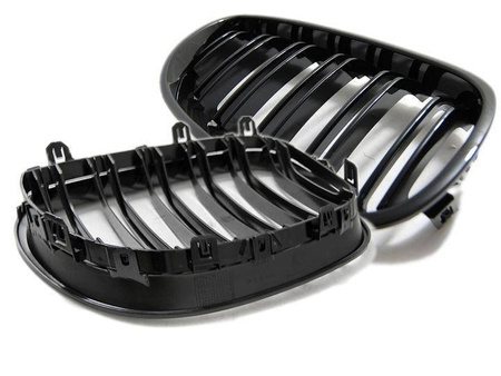 GRILL (NJURAR) BMW E60 E61 03-10 BLANK SVART