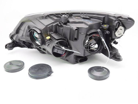 Höger framlampa för Skoda Fabia 14-18 H4 TYC