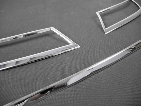 Bakre diffusor trim Skoda Octavia 3 2013+