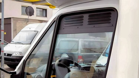 Ventilationsskydd för sidovindrutor till 2018 MERCEDES SPRINTER W907