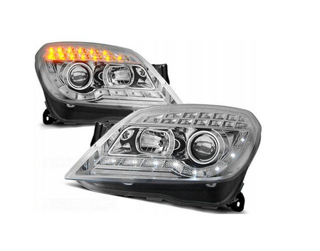 Opel Astra H CHROM DAYLIGHT strålkastare