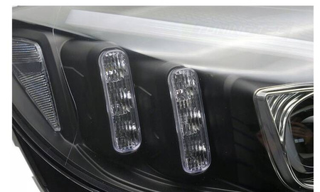 Svarta LED strålkastare till Mercedes w205 14-18