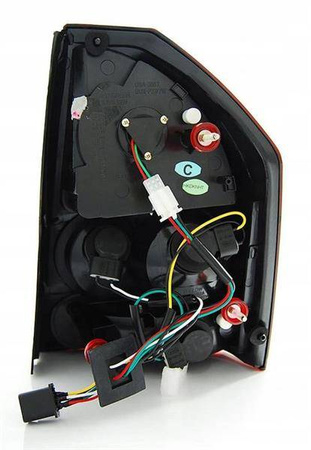 Chrysler 300c 04-08 röd rök led lampor