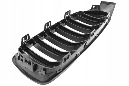 BMW F32 M4-STYLE njurgrill i svart glans