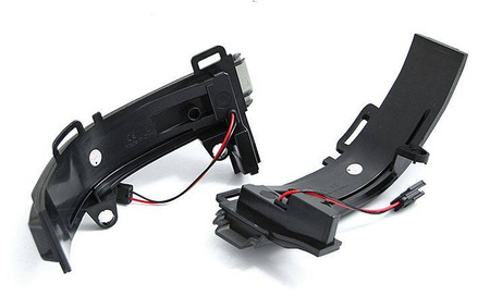 Sidoblinkers i rökridåer och speglar. VW Crafter 2017-