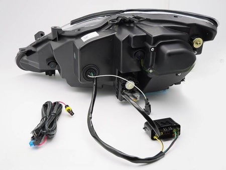 Strålkastare för Lexus IS 06-13 svart full LED