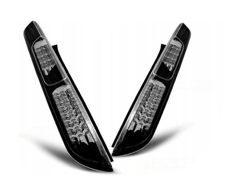 Ford Focus Mk2 LED lampor 04-08 Hb Svart