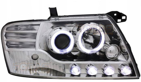 Strålkastare MITSUBISHI PAJERO V60 Ri