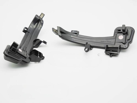 Körriktningsvisare för Skoda Superb III 15-18 SMOKE LED