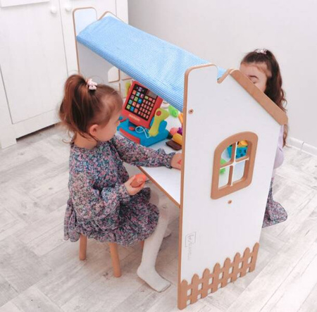 Blårutig skrivbordsbasar