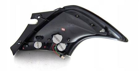 Suzuki Swift v 10-17 röda vita ledlampor