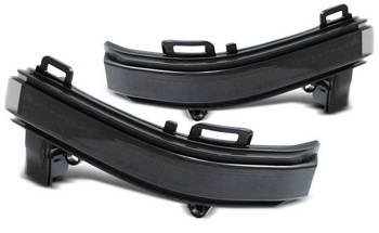 Sidoblinkers i rökridåer och speglar. VW Crafter 2017-