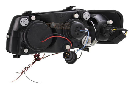 Strålkastare Audi A3 8L kromringar