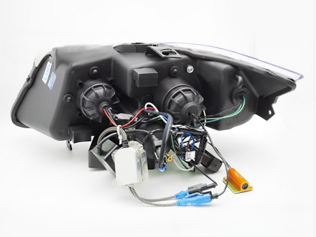 XENON LED-strålkastare svart för BMW E90/E91 LCI