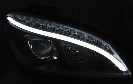 Mercedes W204 C-klass 07-10 Svarta Led Dts lampor