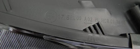 Den svarta högra baklyktan passar Dacia Duster II 17-21