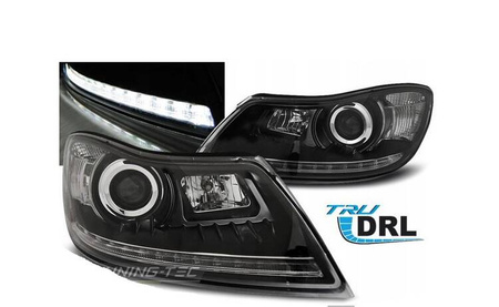 Skoda Octavia II DAYLIGH strålkastare