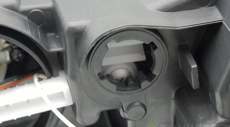 Den svarta högra baklyktan passar Dacia Duster II 17-21