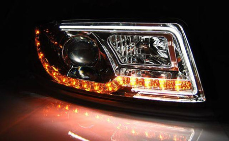 Strålkastare Audi A4 B6 00-04 Led Rör Krom