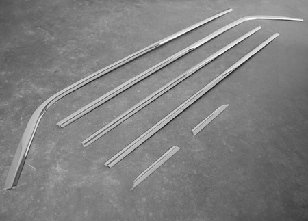 Klädsel för sidoruta Skoda Octavia 3 2013-2020