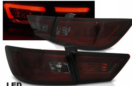 Renault Clio IV 13- röd rök led lampor