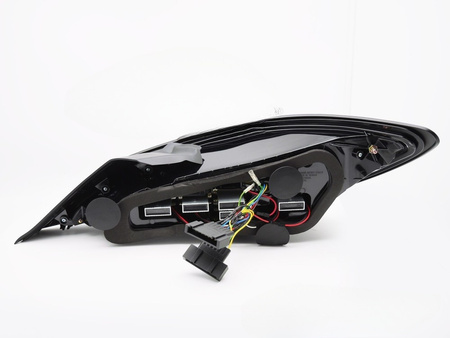 LED-baklyktor för Mercedes CLA C117 13-16 svart röd rök