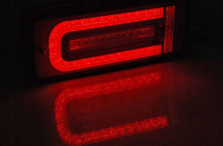 Nya RÖDA VITA LED-lampor till MERCEDES W463 07-17