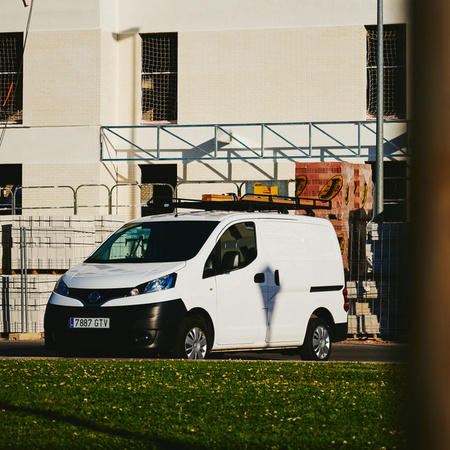 Takräcke plattform Ford Transit L3H2 FRÅN 2000-2013