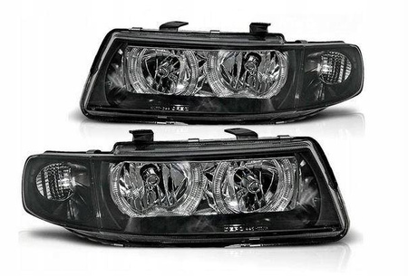 Seat Leon Ringi Svarta strålkastare