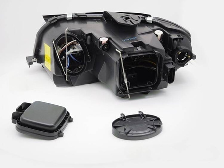 Strålkastare Audi A3 8P 03-08 ringi black FK