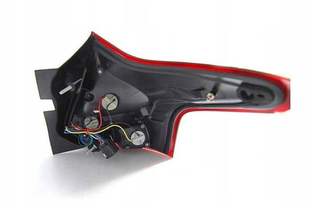 Ford Focus 3 11-14 hb röd vit led lampor