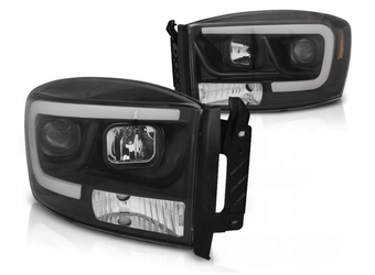 Dodge Ram Strålkastare 06-08 Rörlampa Svart