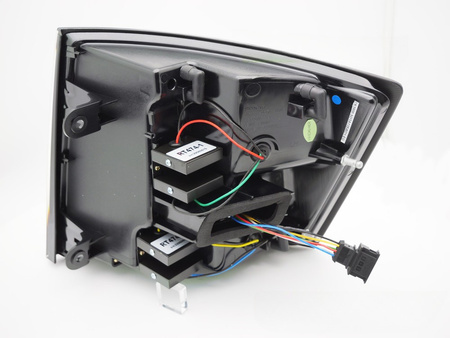 Bakljus SKODA OCTAVIA III 2012-2020 KOMBI svart