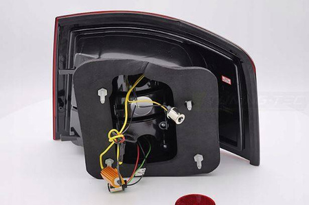 Röda rök LED-lampor till Audi A6 97-04 Avant